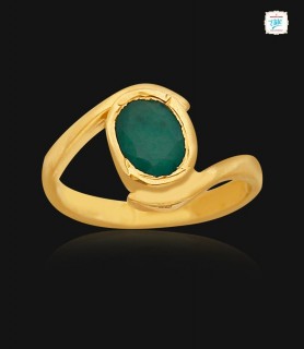 Emerald Gold Ring - 1093