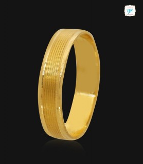 Shimmering Lines  gold ring...